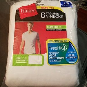 Hanes Large Tagless White V-Necks
